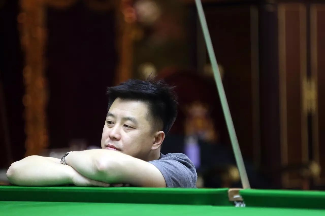 论的焦点 论的焦点